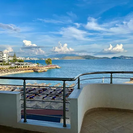 Sun Beachfront *