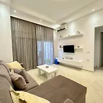 דירה Sun Beachfront *