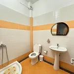 Sun Beachfront דירה סרנדה