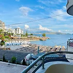 דירה Sun Beachfront סרנדה