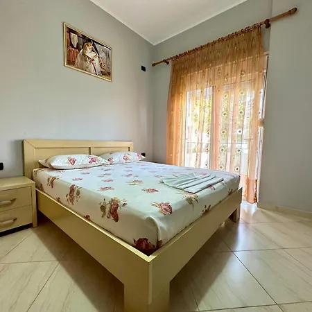 Apartment Sun Beachfront Sarandë
