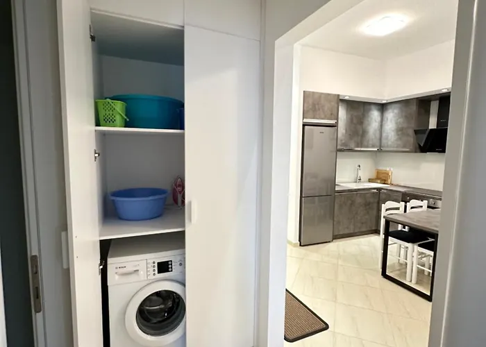 Sun Beachfront Apartment Sarande
