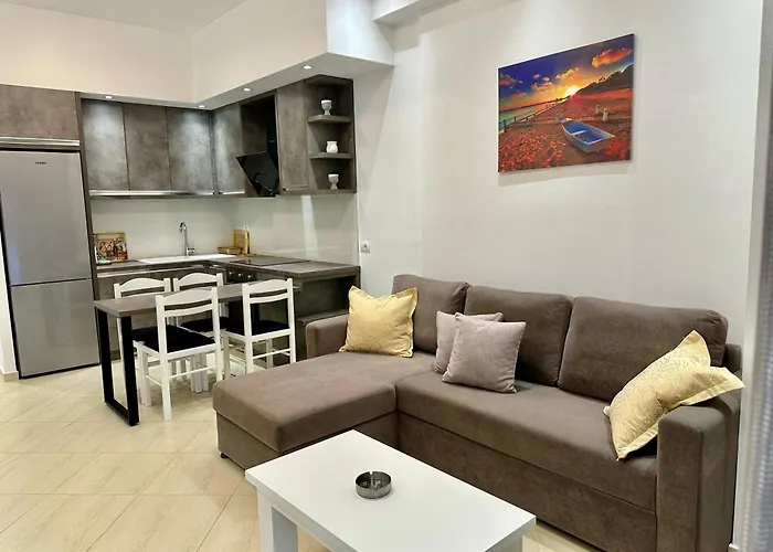 Apartment Sun Beachfront Sarande
